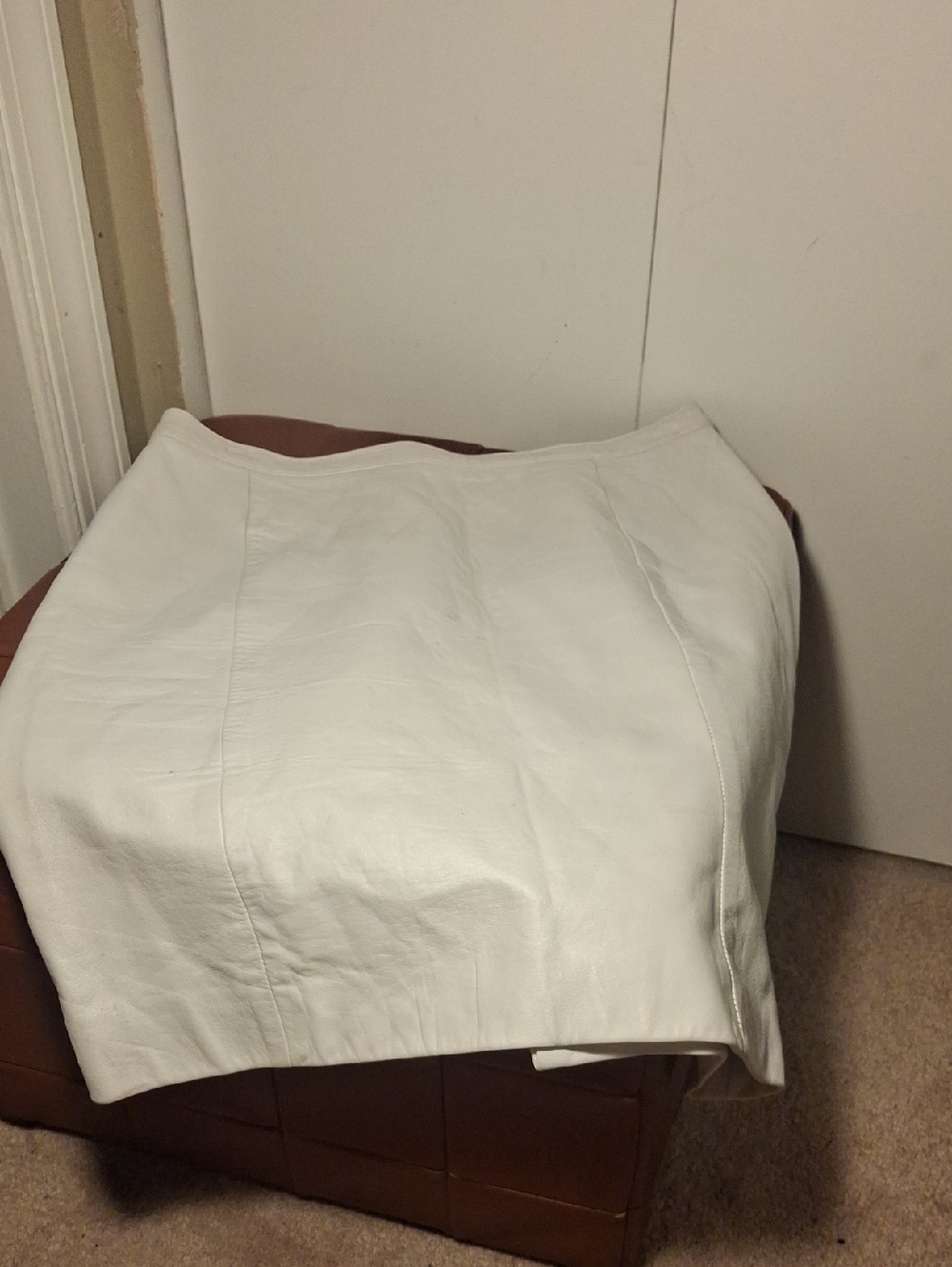 Classic White Leather Pencil Skirt